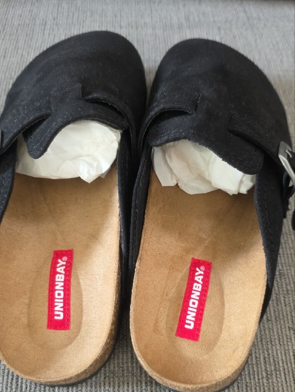 UNIONBAY Womens Black Suede Sawyer Slip-On Clogs With Silver Buckle, New, 8.5. - Picture 7 of 14